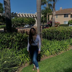 Meet your Posher, Jasmine